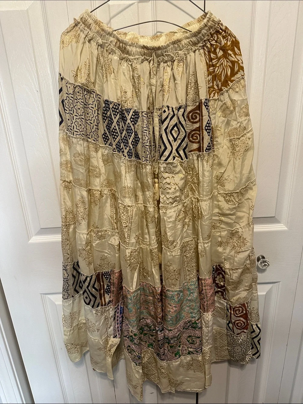44. Boho Patchwork Sari Silk Maxi Skirt Festival Hippie Gypsy One Size India